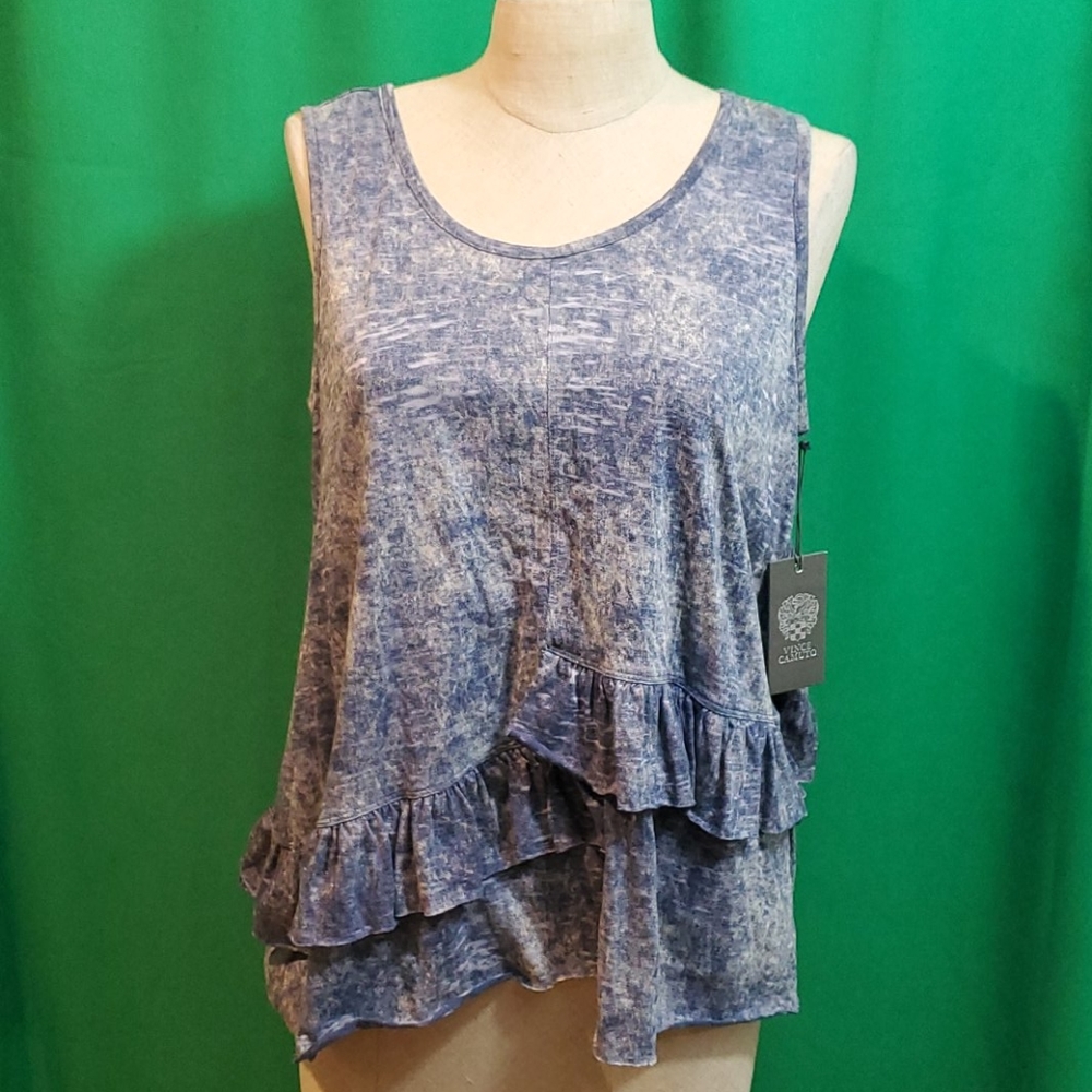Sleeveless shirt